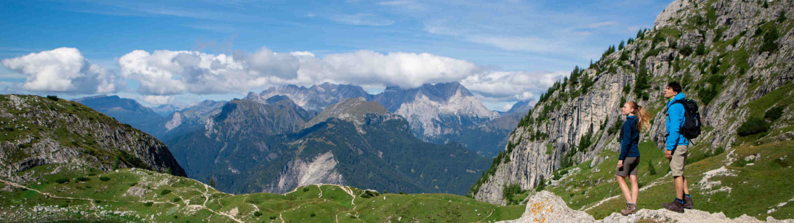 UNA TERRA DI LAGHI