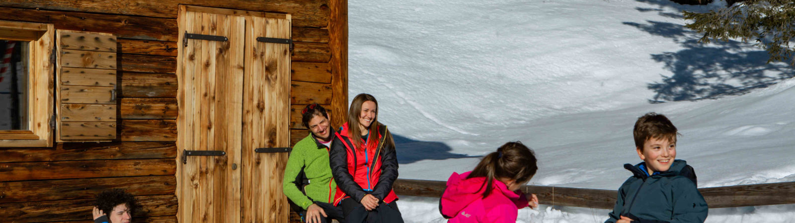 Bambini sulla neve: abbigliamento e attrezzatura da sci